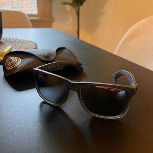 Ray-Bans - Men's - Justin Model